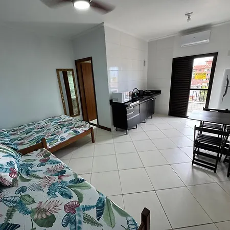 FLATS DA TATY - Praia das Toninhas-3